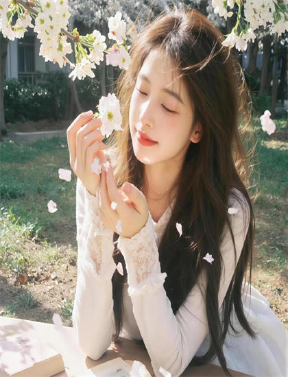 《昔日情分今朝断》隐藏彩蛋发现指南：细节与彩蛋寻找攻略